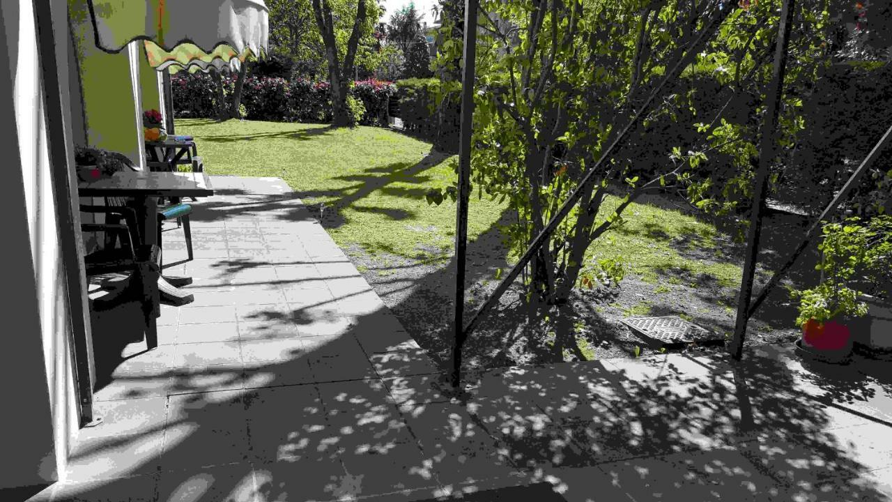 Ducathotel Torrile Bagian luar foto
