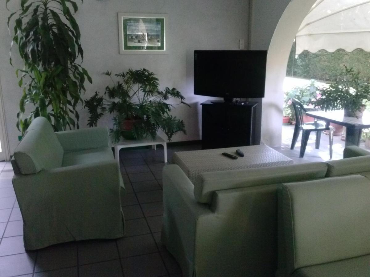 Ducathotel Torrile Bagian luar foto